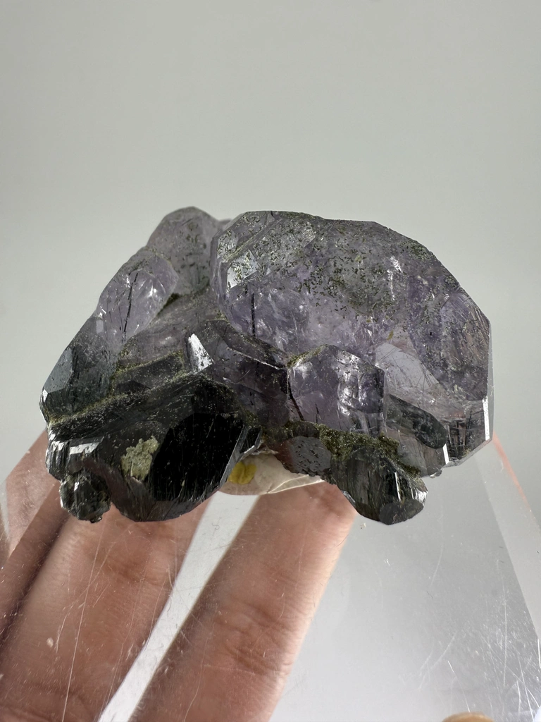 Apatite from Pakistan image