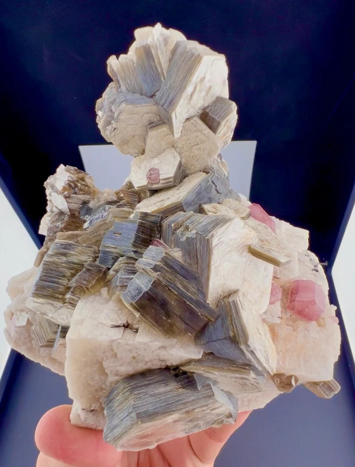 Apatite from Pakistan, Gilgit-Baltistan, Skardu District, Shigar Valley - image 4