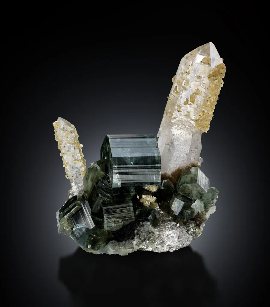 Apatite from Portugal, Panasqueira Mines image