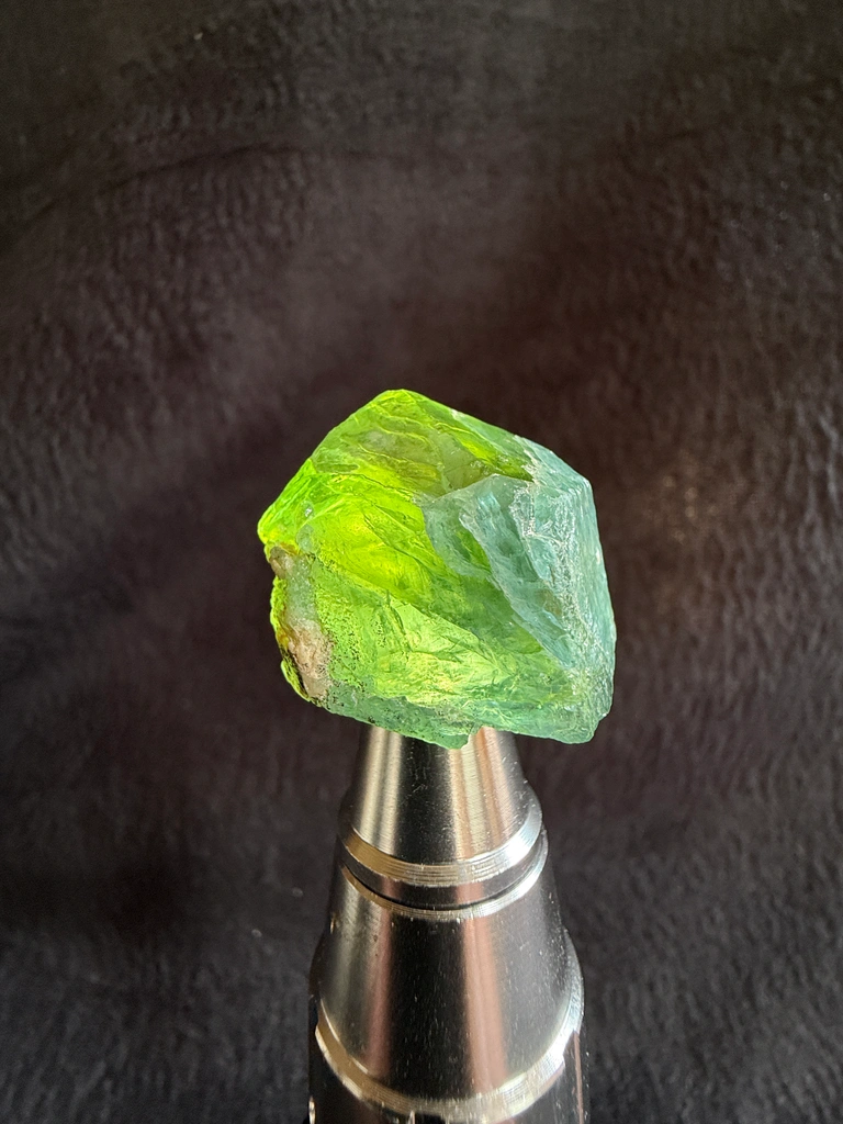 Apatite from Russia image