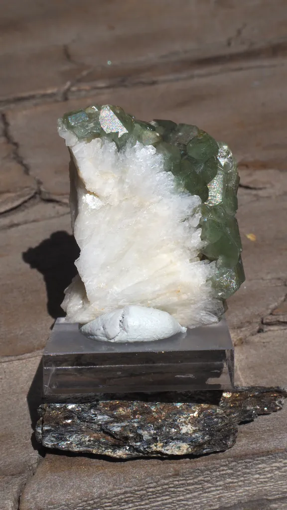 Apatite on Cleavelandite from Brazil, Minas Gerais, Sapo Mine - image 4