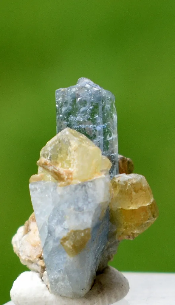 Apatite on Ghoshenite from Pakistan - image 2