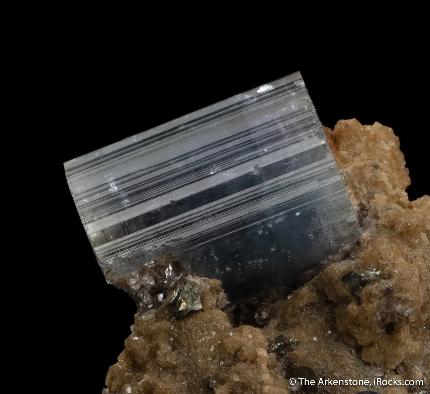 Apatite on Muscovite - image 4