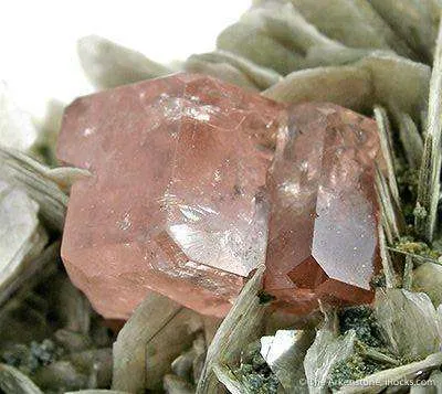 Apatite on Muscovite - image 3