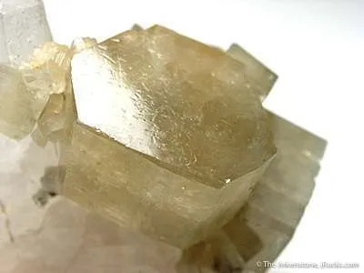 Apatite on Quartz - image 2