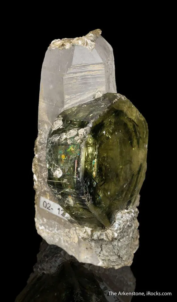 Apatite on Quartz - image 4