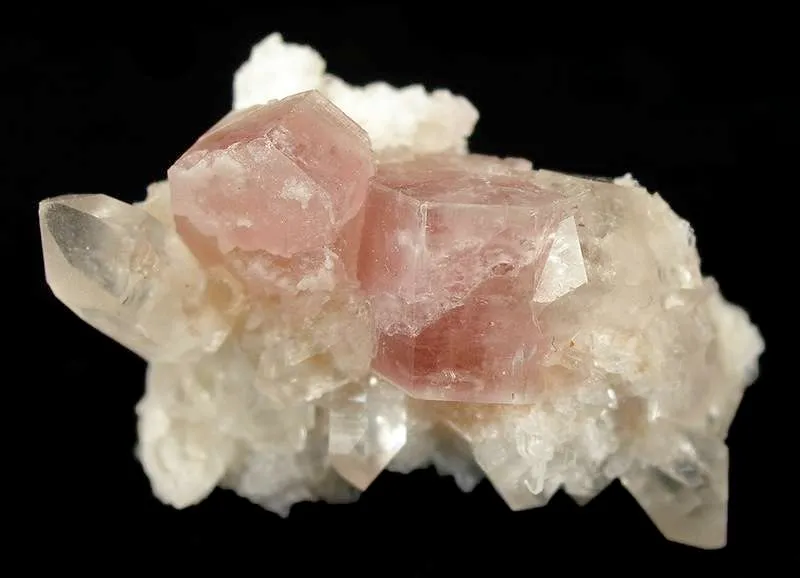 Apatite on Quartz image