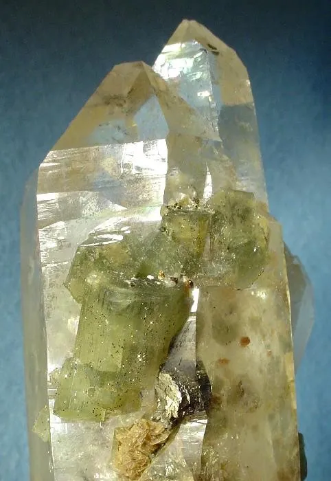 Apatite, Quartz - image 2