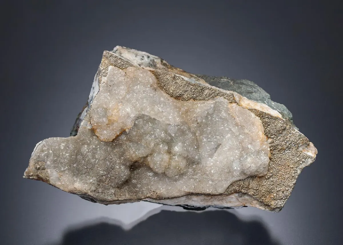 Apatite var. FRANCOLITE - image 1