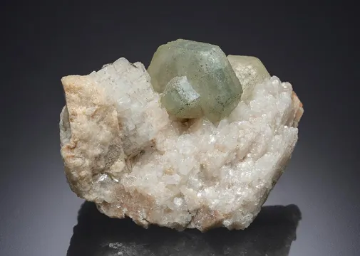 Apatite with Albite and Muscovite