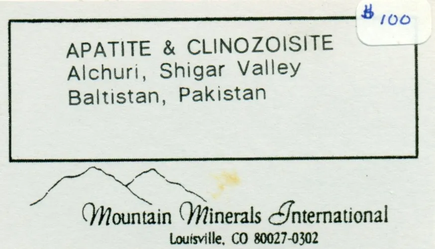 Apatite with Clinozoisite - image 9