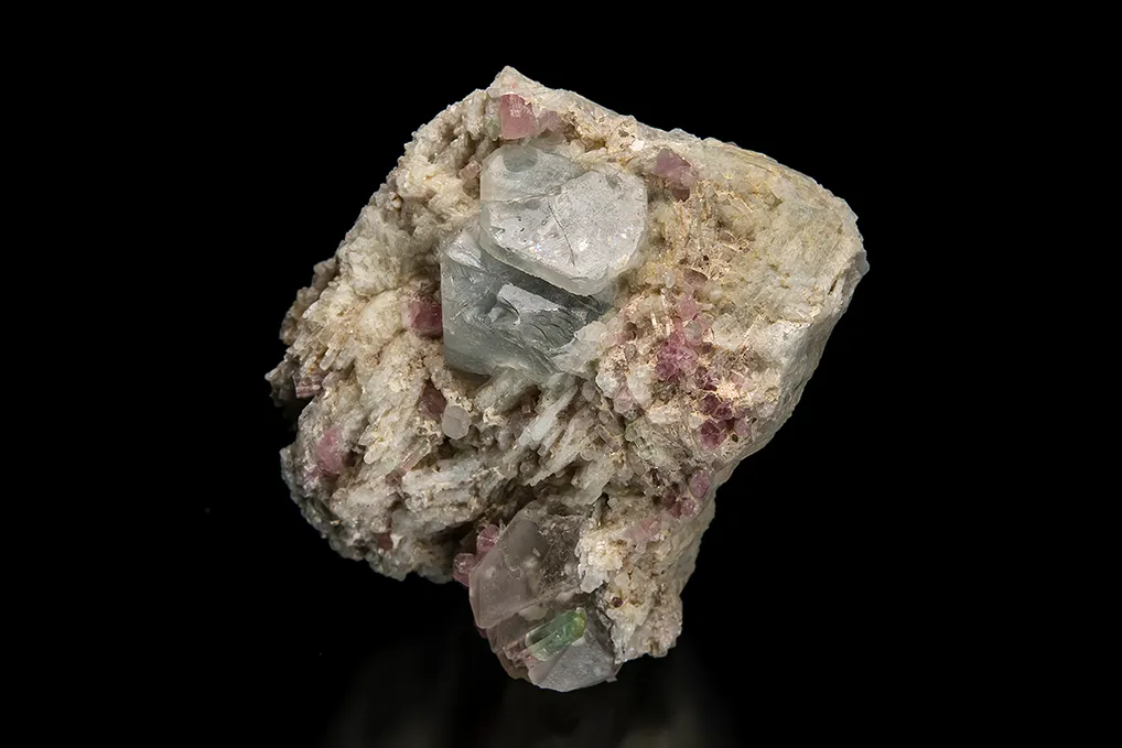 Apatite with Elbaite on Albite var. Cleavelandite image