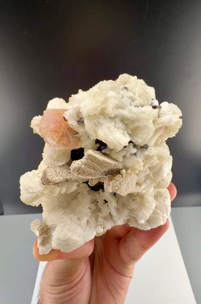 Apatite with etched aquamarine with tantalite from Pakistan,Skardu , image