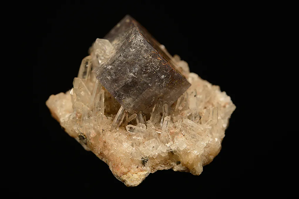 Apatite with Jamesonite Inclusions - image 4