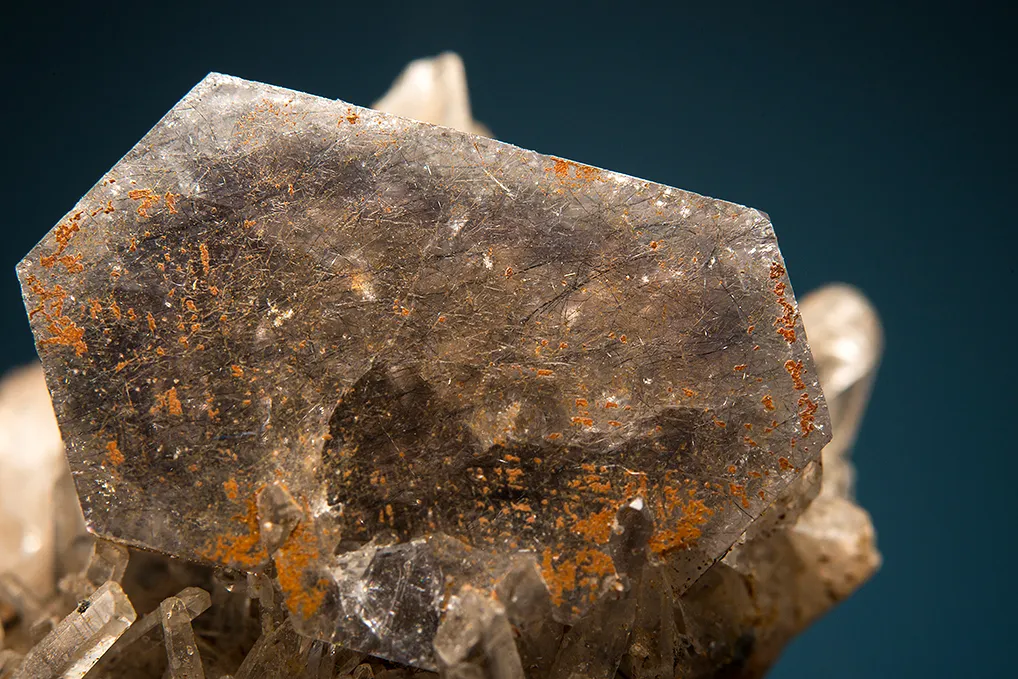 Apatite with Jamesonite Inclusions - image 2