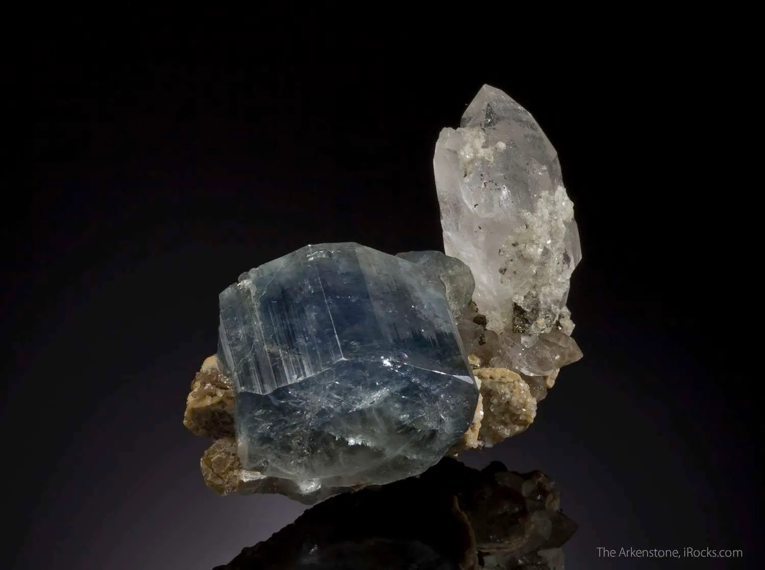 Apatite with Quartz - image 2