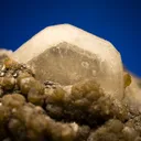 Apatite with Siderite and Pyrite - image 3