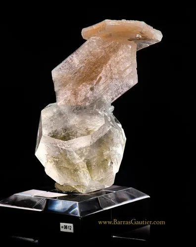 Apohyllite Stilbite Quartz - image 2