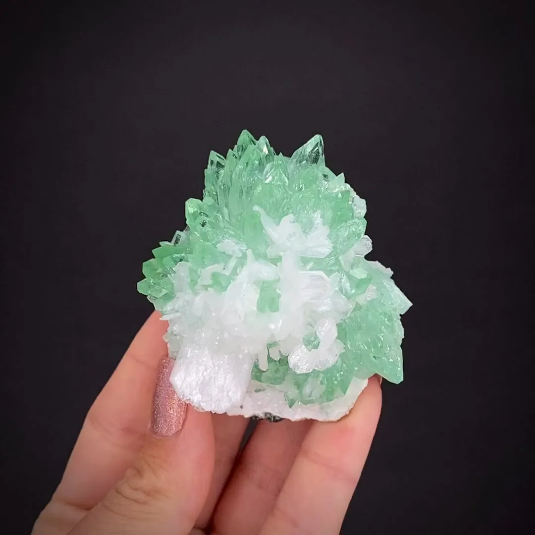 Apophyllite and Stilbite - image 1