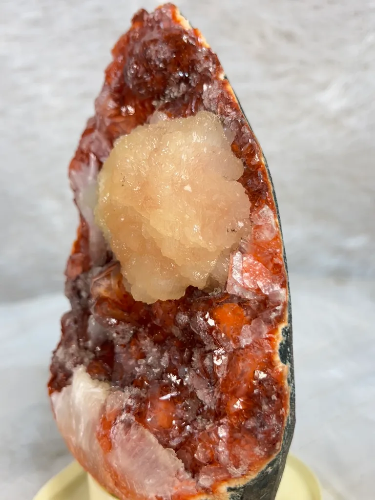 Apophyllite from Aurangabad Division, Maharashtra, India - image 9