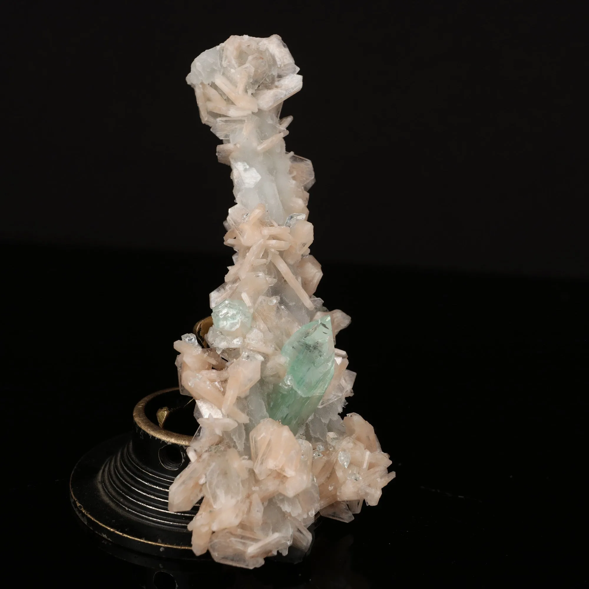 Apophyllite Green with Stilbite and Chalcedony Natural Mineral Specimen - image 2