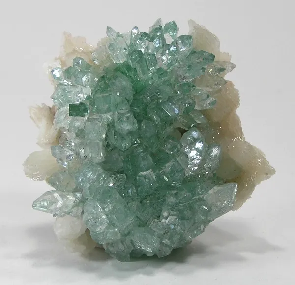 Apophyllite-(Kf) image