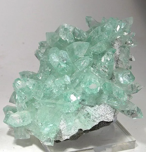 Apophyllite-(Kf) image