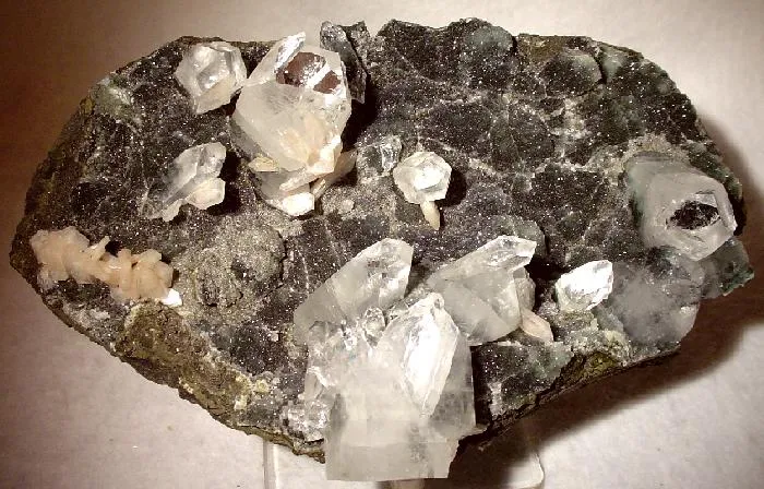 Apophyllite-(Kf) image