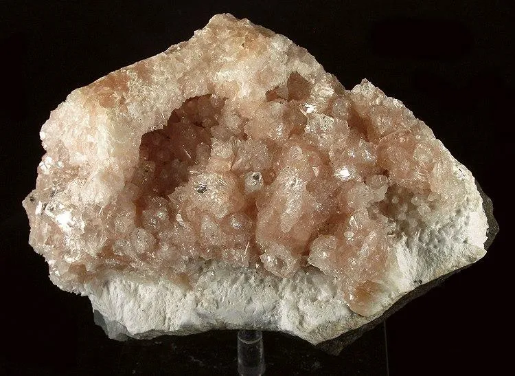 Apophyllite-(Kf) image