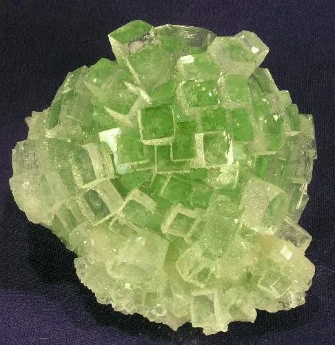 Apophyllite-(Kf) image