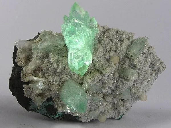 Apophyllite-(Kf) - image 1