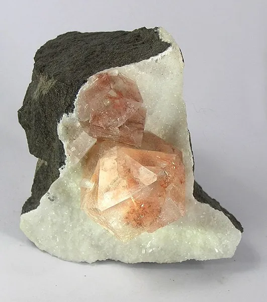 Apophyllite-(Kf) image
