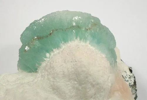 Apophyllite-(Kf) - image 2