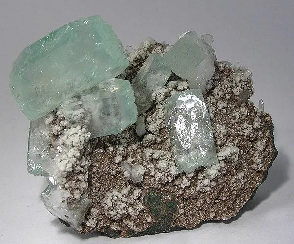 Apophyllite-(Kf) image