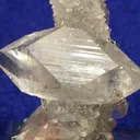 Apophyllite-(Kf), Quartz - image 2