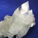 Apophyllite-(Kf), Quartz - image 2