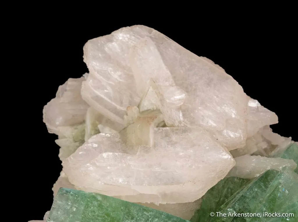 Apophyllite-(Kf), Stilbite - image 3