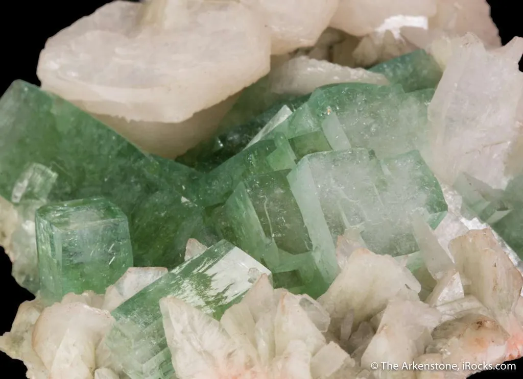 Apophyllite-(Kf), Stilbite - image 4