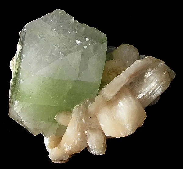 Apophyllite-(Kf), Stilbite-Ca image