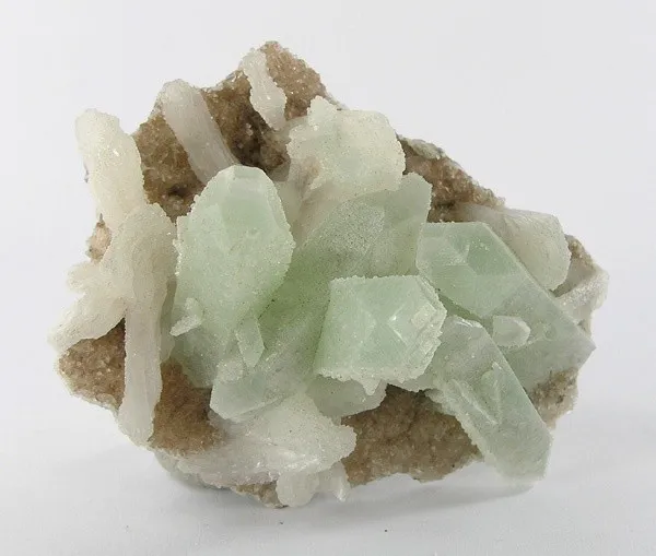 Apophyllite-(Kf), Stilbite-Ca - image 1