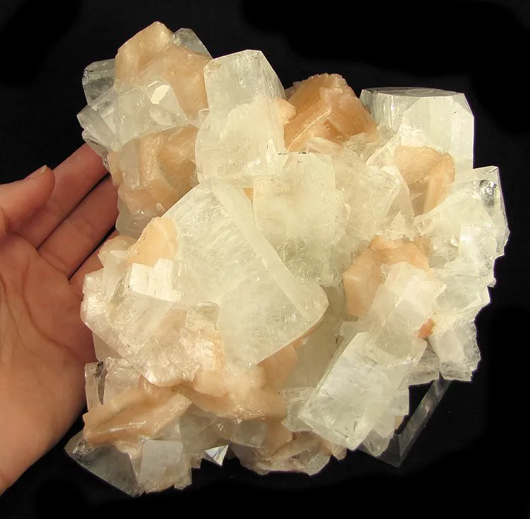 Apophyllite-(Kf), Stilbite-Ca - image 1