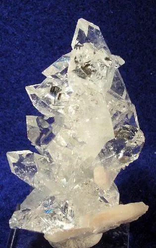 Apophyllite-(Kf), Stilbite-Ca image