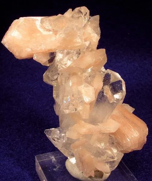 Apophyllite-(Kf), Stilbite-Ca image