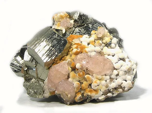 Apophyllite-(Koh), Pyrite, Tobermorite image