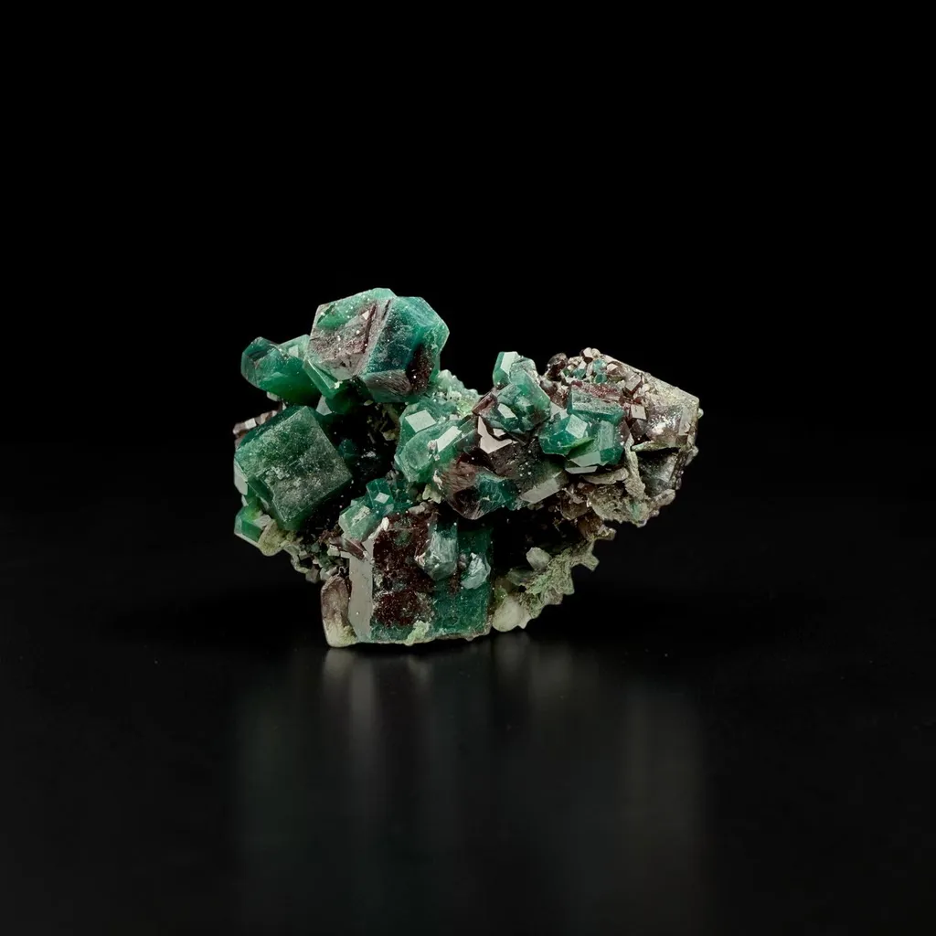 Apophyllite Marshy Green - image 3