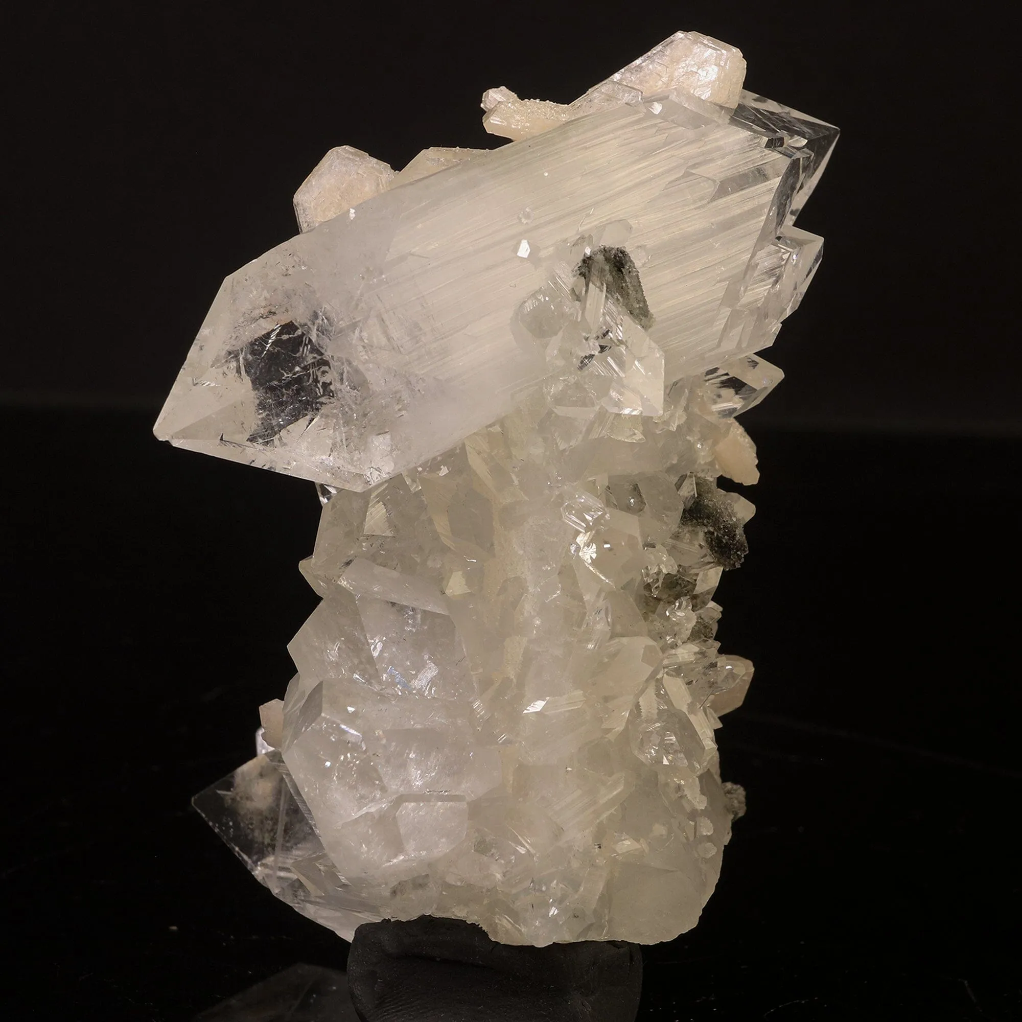 Apophyllite Natural Mineral Specimen - image 2