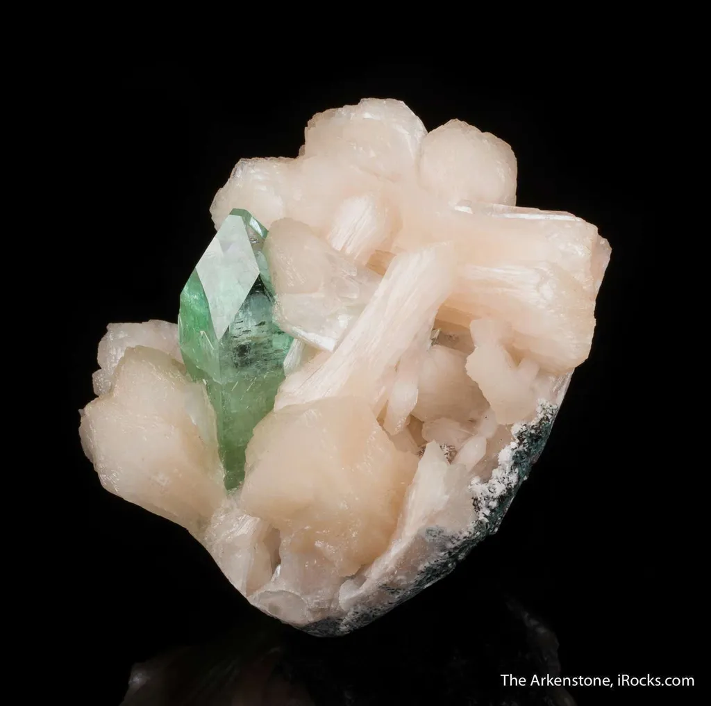 Apophyllite on Stilbite - image 6