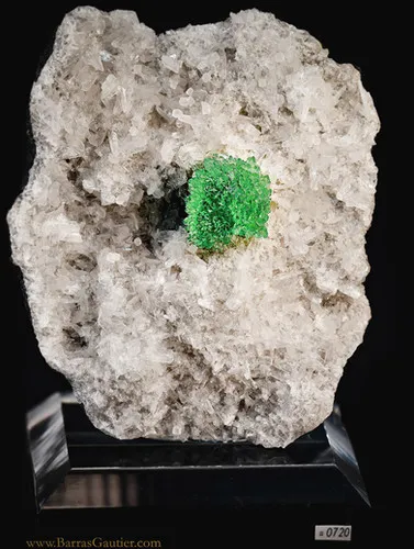 Apophyllite on Stilbite - image 2