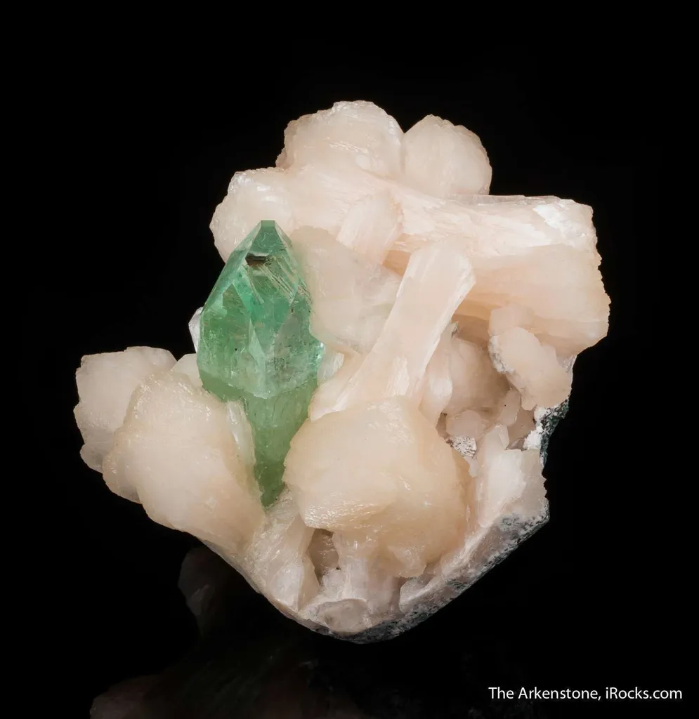 Apophyllite on Stilbite - image 5