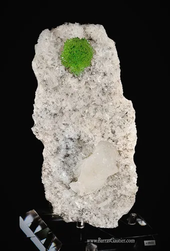 Apophyllite on Stilbite - image 2